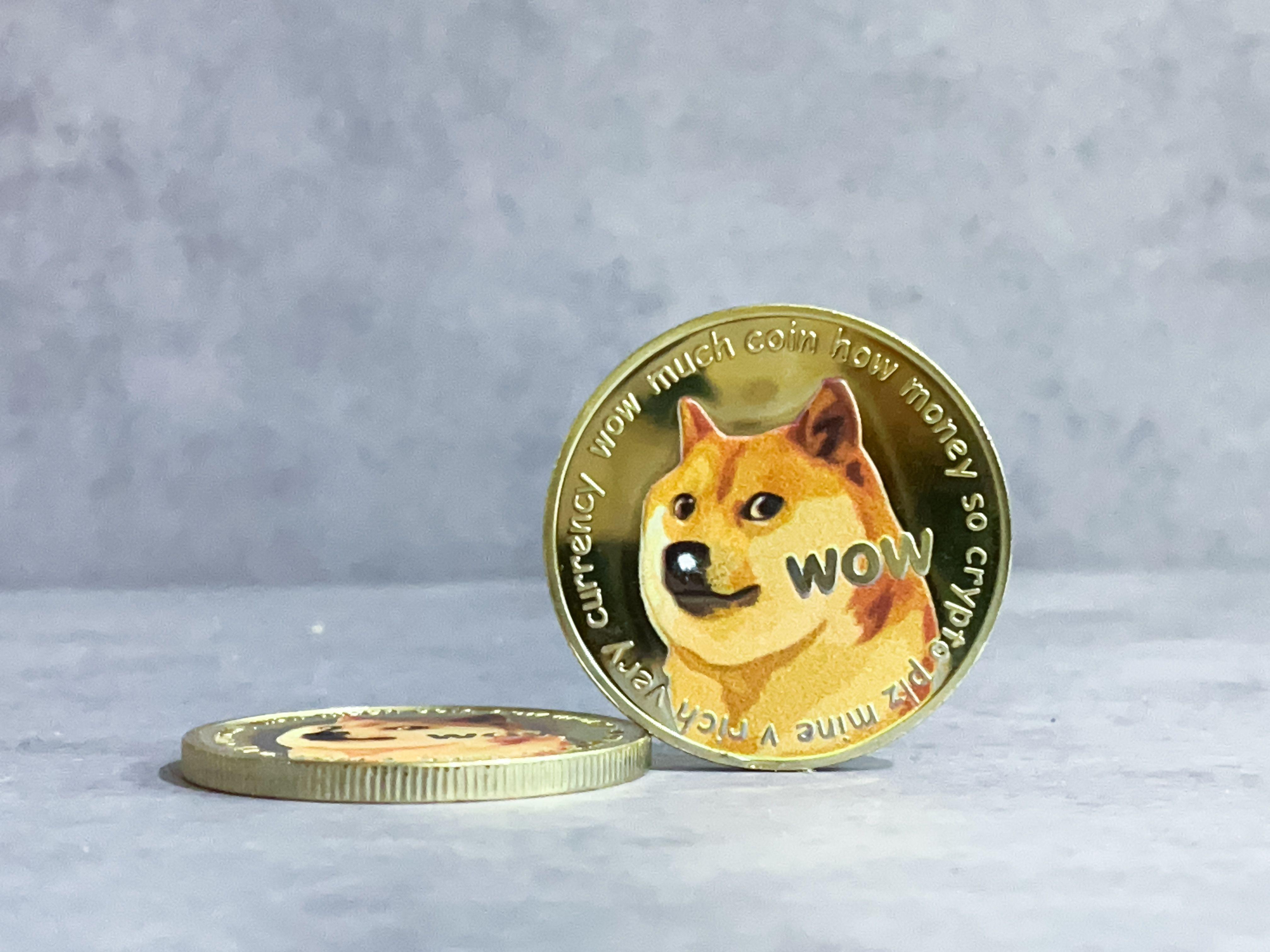 Uptober：狗狗币是否能冲至0.35美元？分析师观点